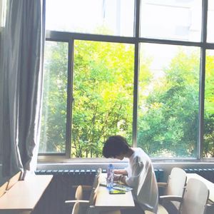 亚洲屁股眼交10
